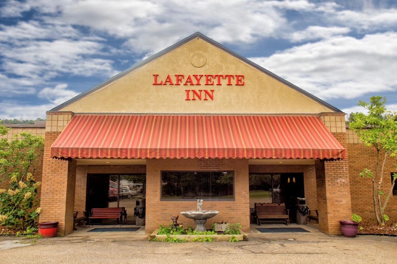 Lafayette Inn Moundsville Exterior foto